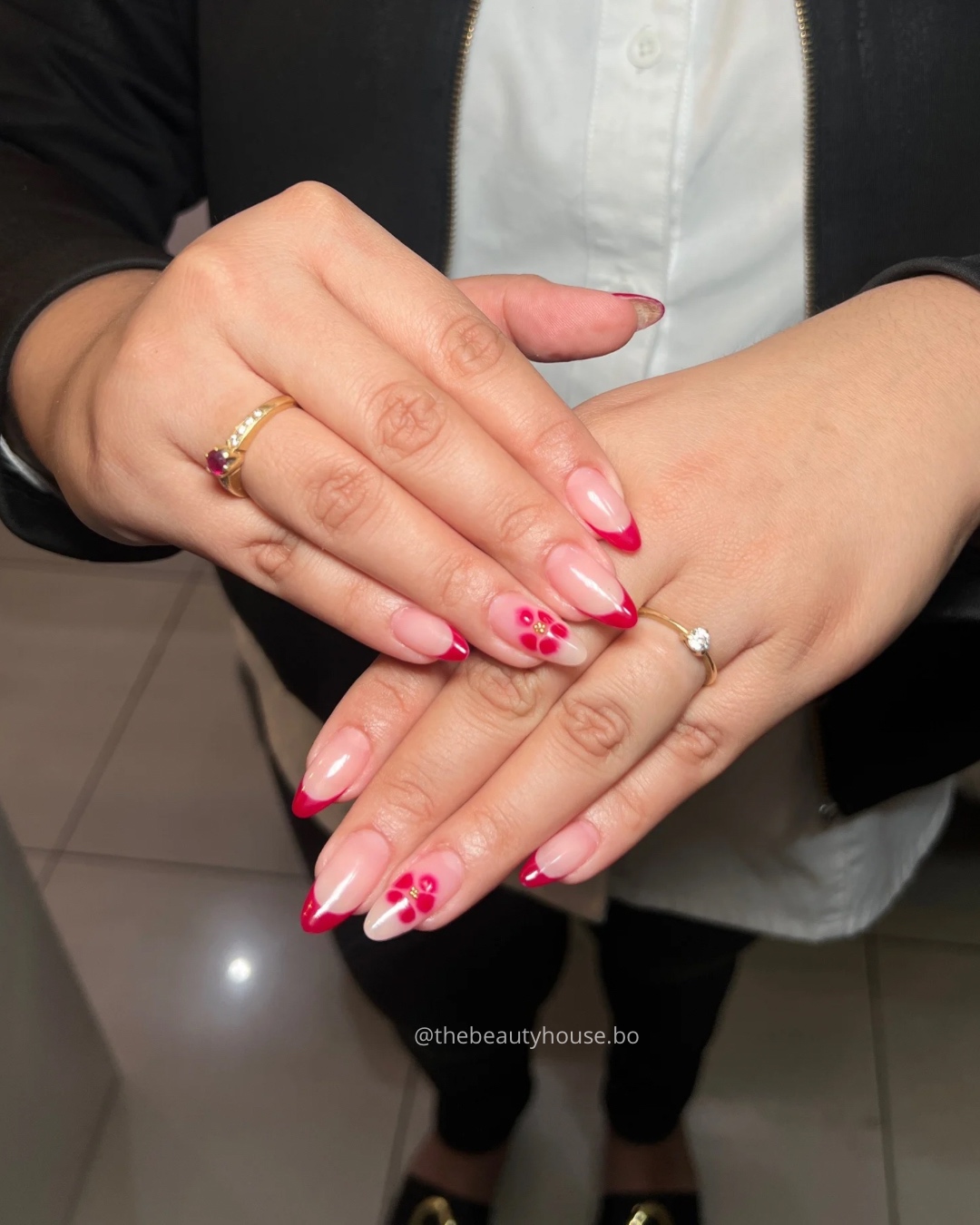 Soft Gel rosa con flores